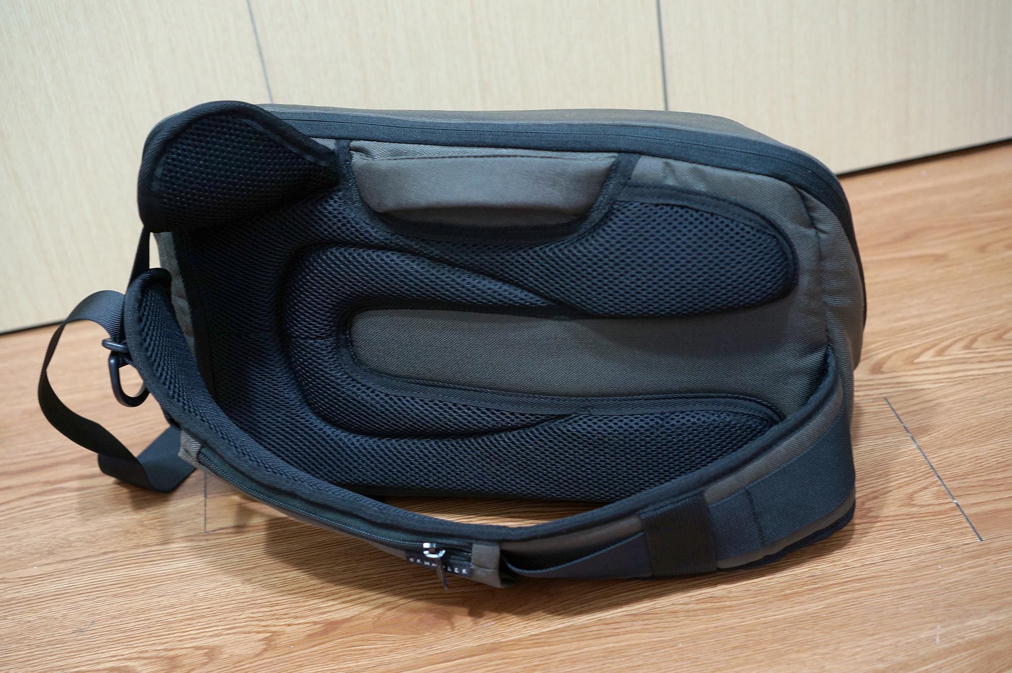 Túi máy ảnh Crumpler quick escape sling L