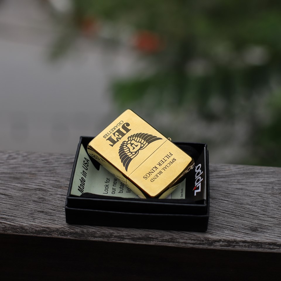 [HCM]Bật Lửa Zippo USA Khắc Logo Jet - Tặng Xăng Đá