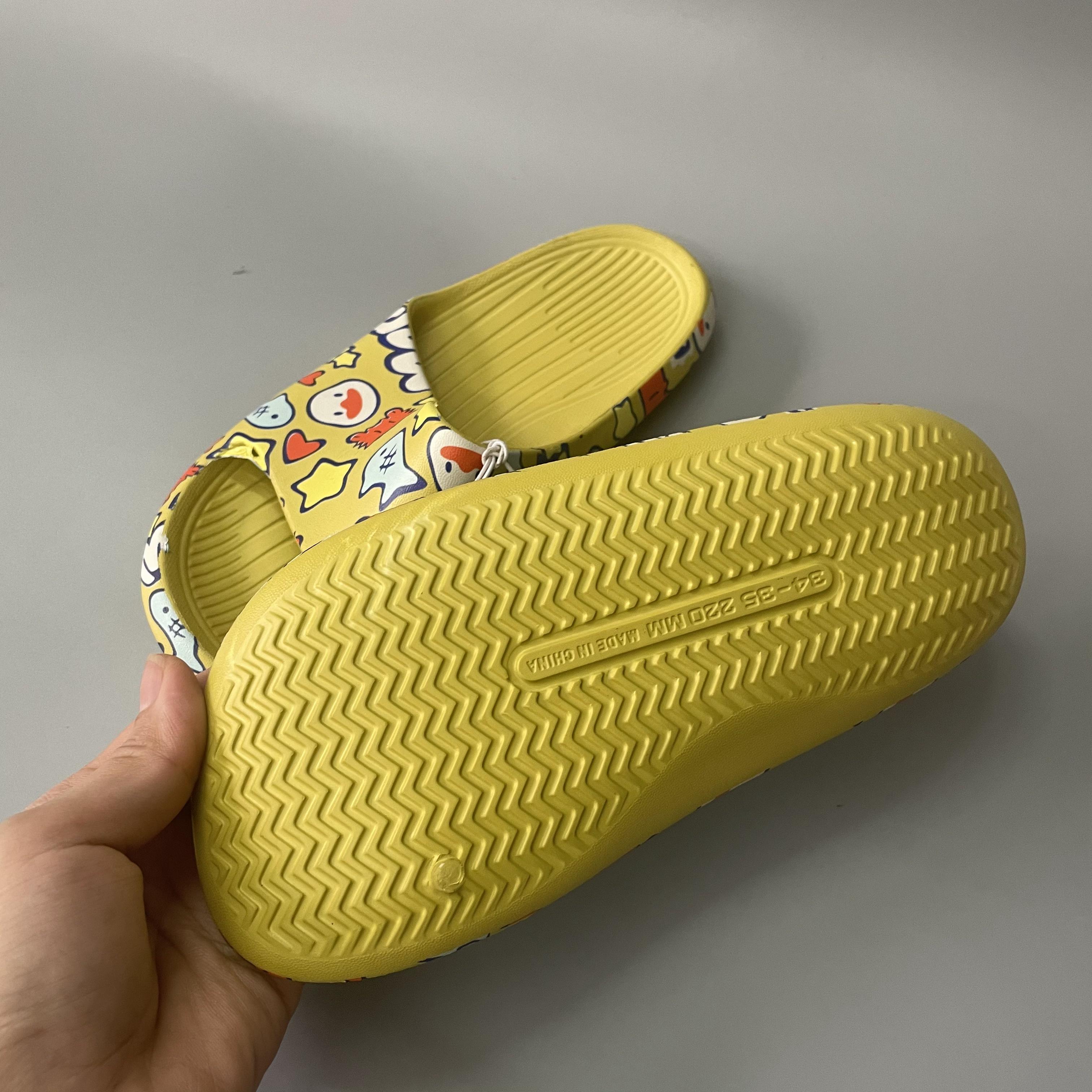 (Ảnh thật) Size 30 đến 35 Dép bánh mì trẻ em siêu nhẹ, siêu mềm