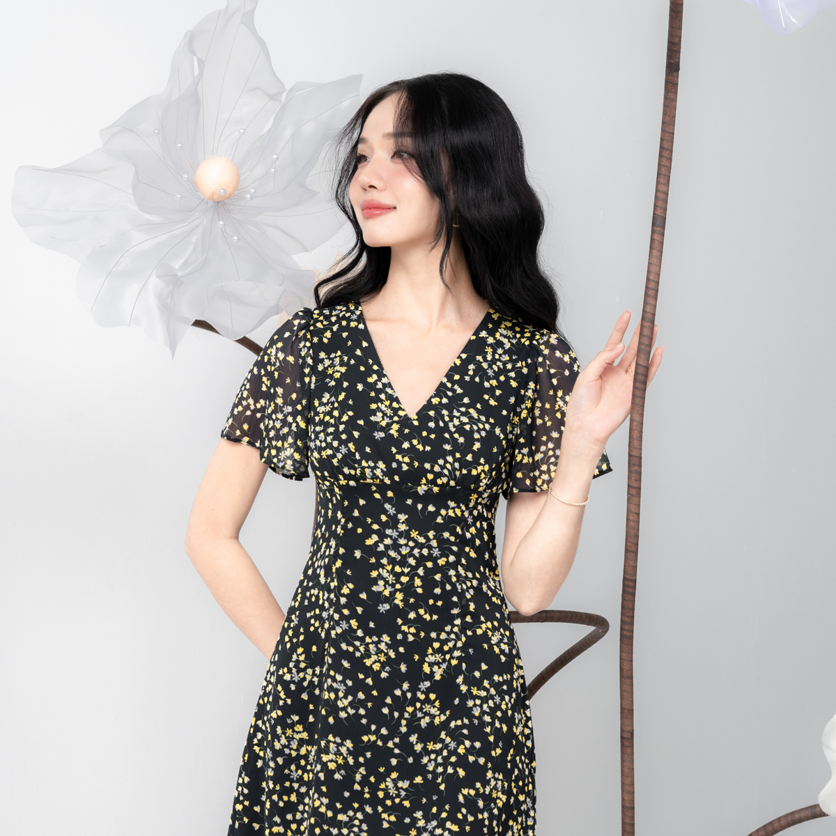 Đầm mini voan hoa Maybi