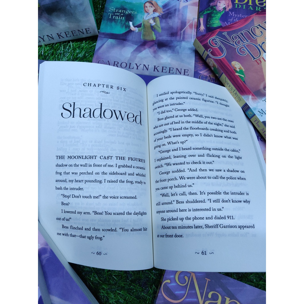Bản in đen trắng 10c - No box - Nancy Drew Diaries Supersleuth Collection
