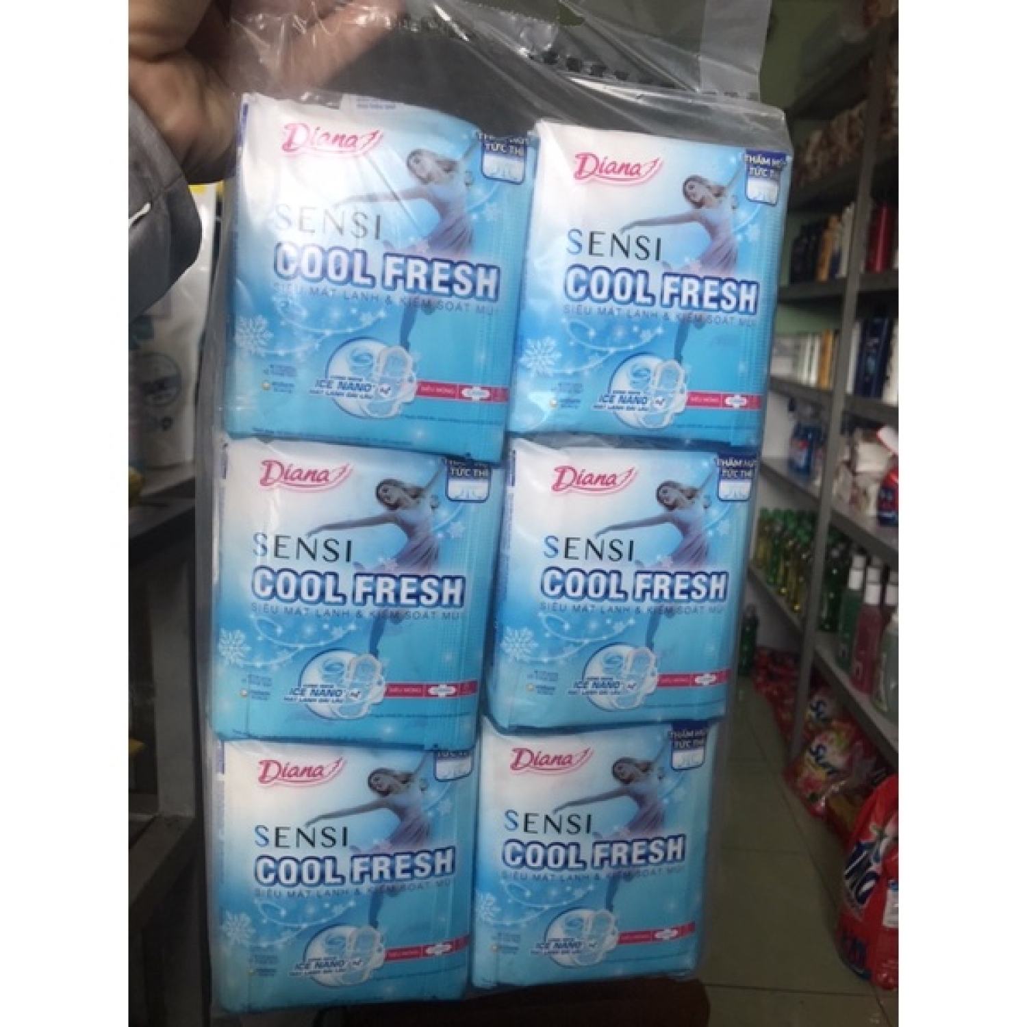 Bộ 6 gói Băng vệ sinh Diana SenSi Cool Fresh siêu mỏng cánh gói 8 miếng