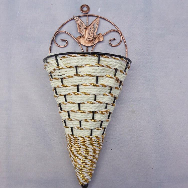 Hoa giả, chùm cỏ mây rừng trang trí tường, ban công, hành lang, giếng trời, quán cà phê, nhà hàng, spa phong cách tự nhiên