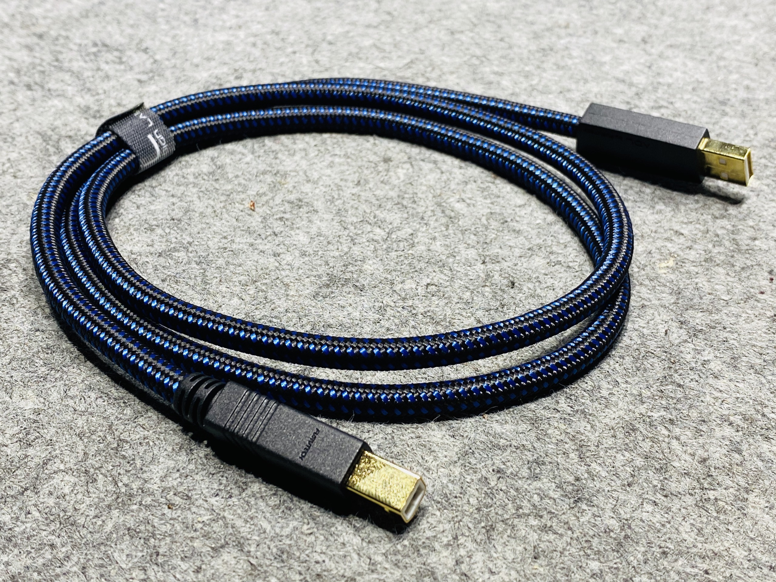 Dây USB Furutech