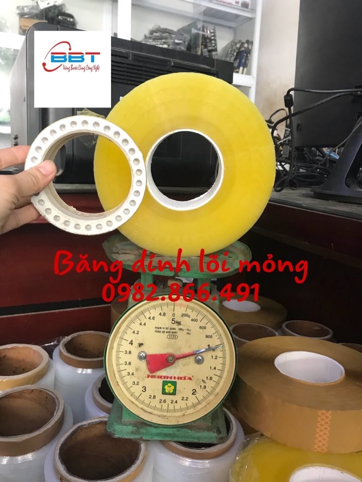Băng dính 1kg siêu dai , lõi mỏng