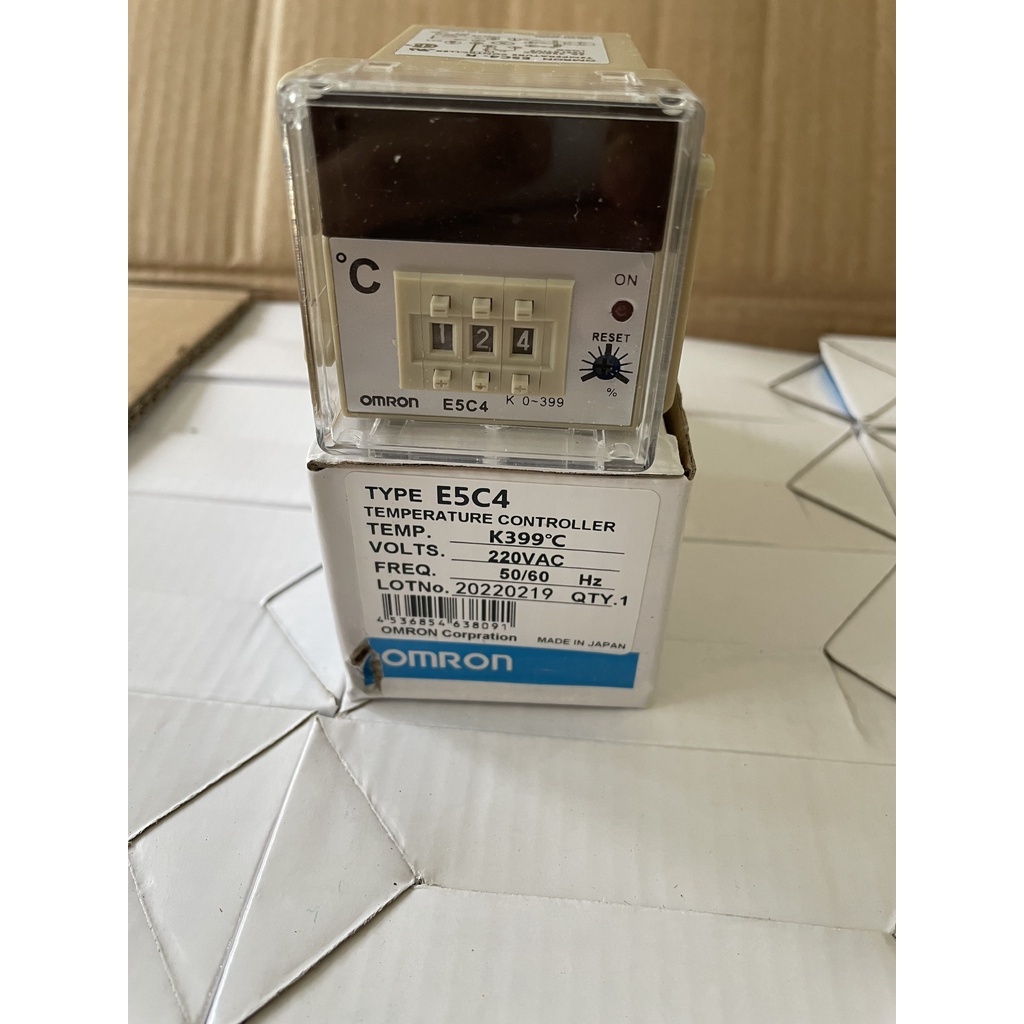 ĐỒNG HỒ NHIỆT ĐỘ E5C4-R20K