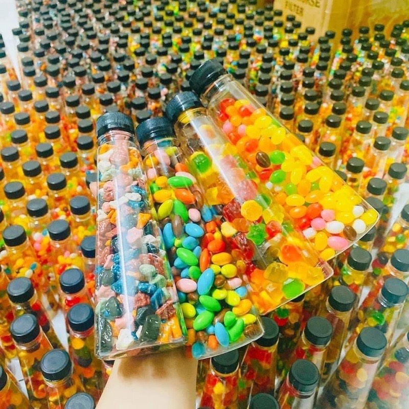 10 CHAI TAM GIÁC 330ML  NẮP ĐEN