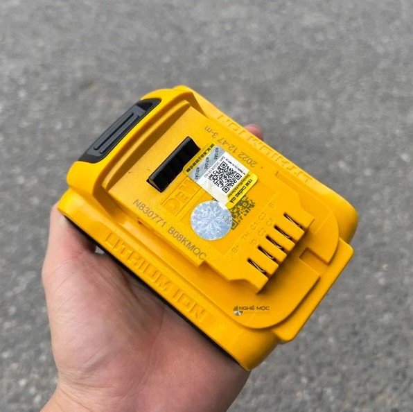 Pin 2a 20V Dewalt