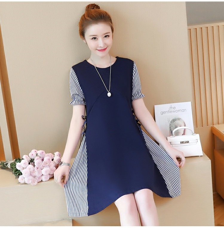 Đầm suông đính nơ thời trang