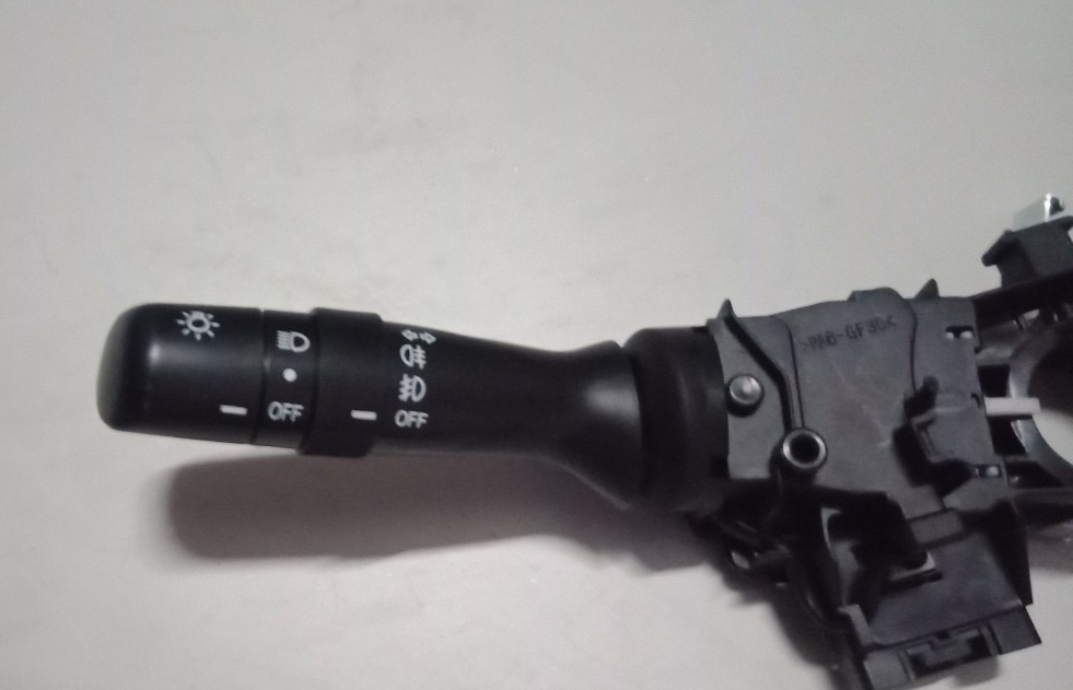 Công tắc pha cốt Innova đời 06-15, Hilux, công tắc pha cos