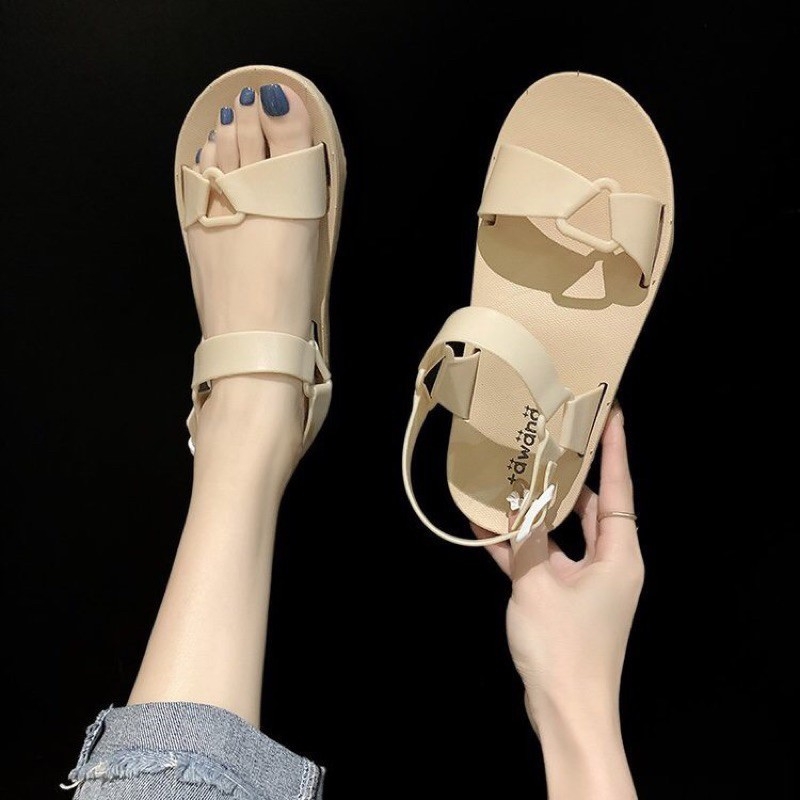Sandal caosu nữ hot trend