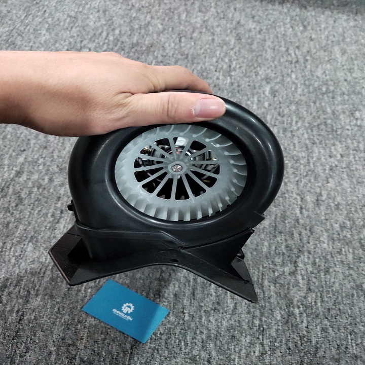 quạt dàn lạnh howo 371