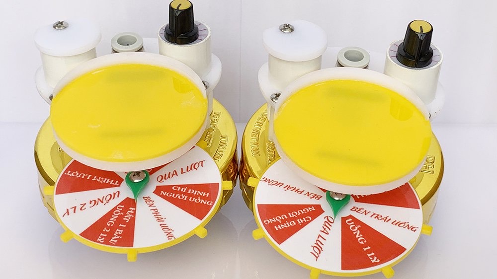 Bình Rót Rươu Tự Động 0.9L