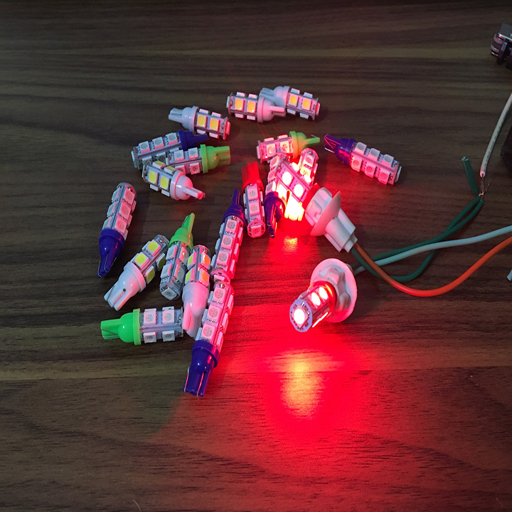 [SALE LỚN] Đèn xi nhan 2 tầng- Đèn xi nhan demi trang trí- Đèn xi nhan xe máy chân T10 dễ dàng lắp đặt trên mọi dòng xe máy (giá 1 đôi)