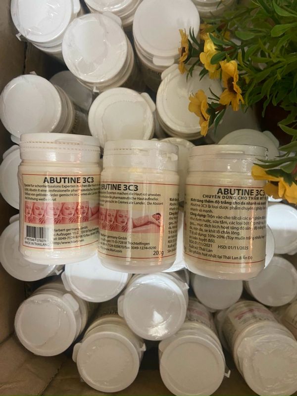 Kem Kích Trắng Dưỡng Body Abutine 3C3