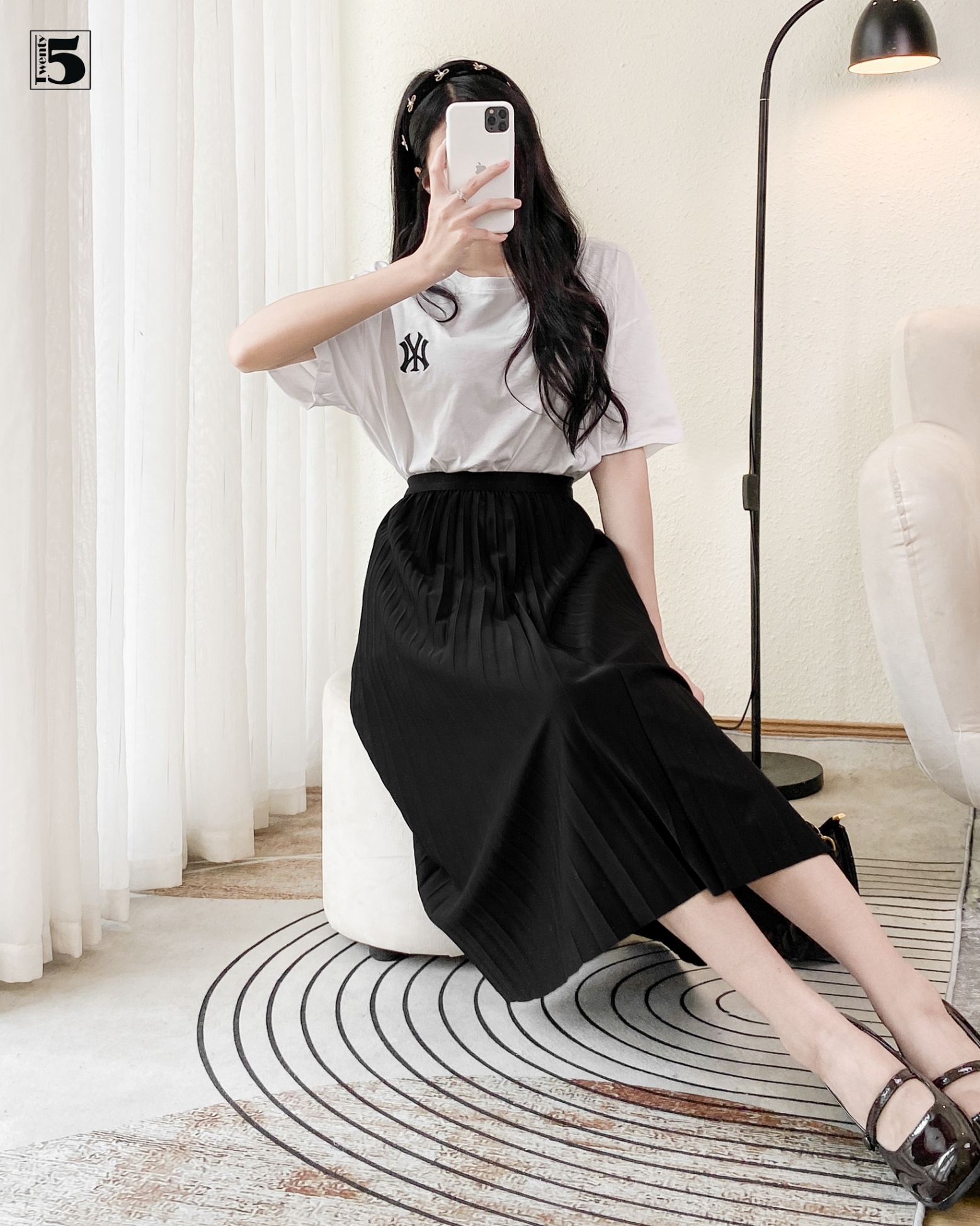 Chân váy dài xếp ly nhỏ Twenty.FIve 5685