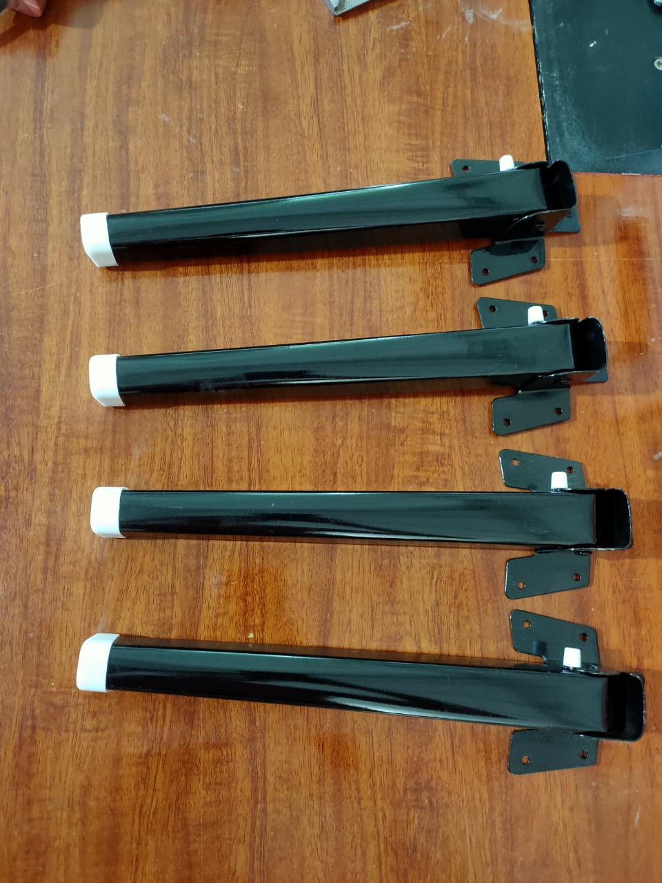 Chân sắt bàn gấp 1 bộ 4 chiếc