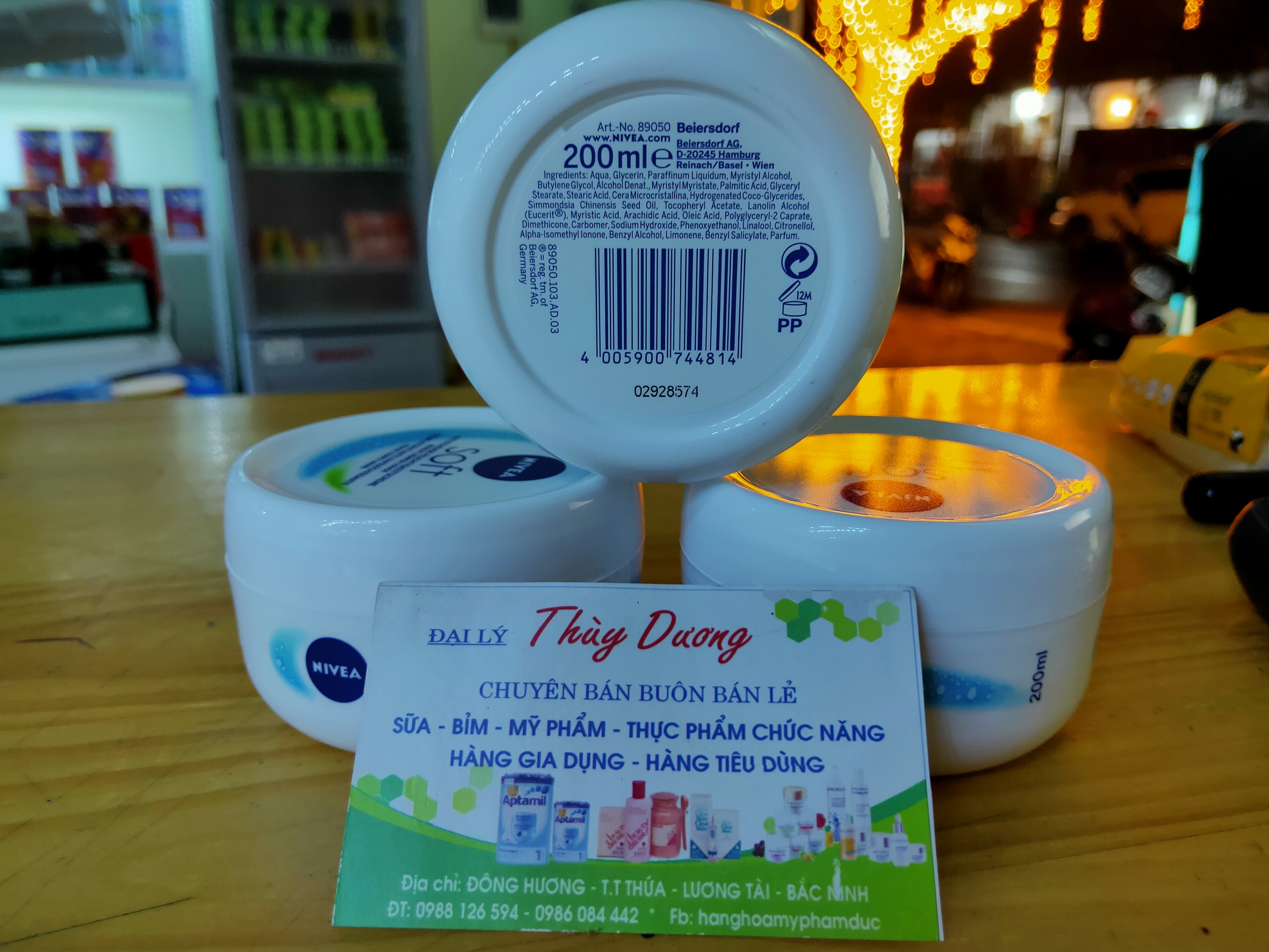 Kem Dưỡng Ẩm Nivea Soft 200ml Hàng Đức