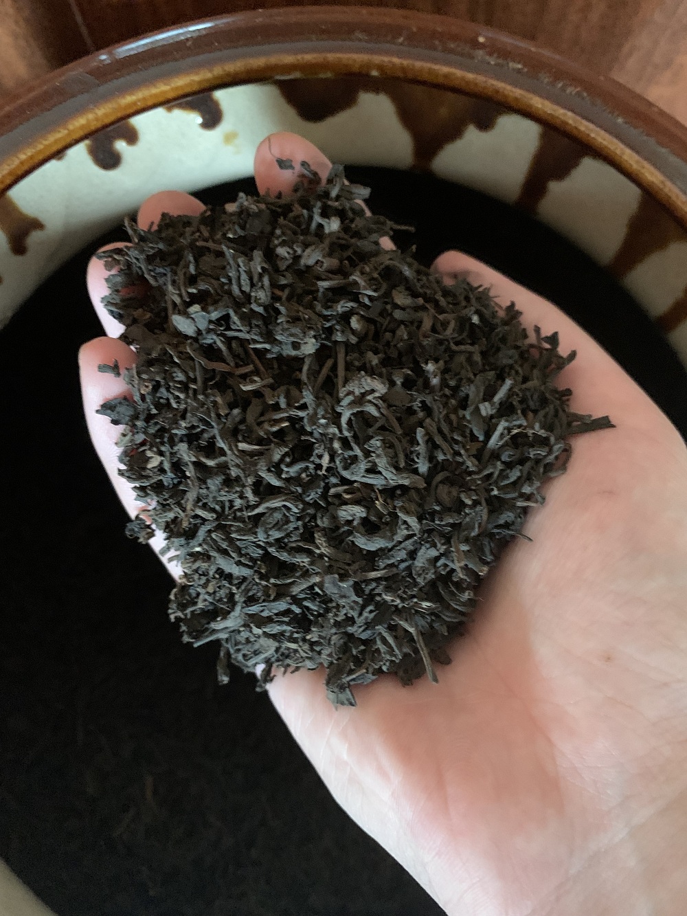 Trà phổ nhĩ ủ chum - 100 gram