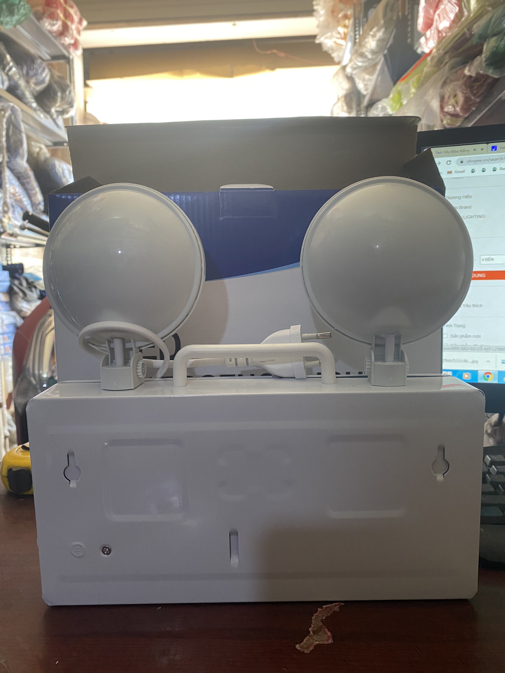 đèn sự cố AED