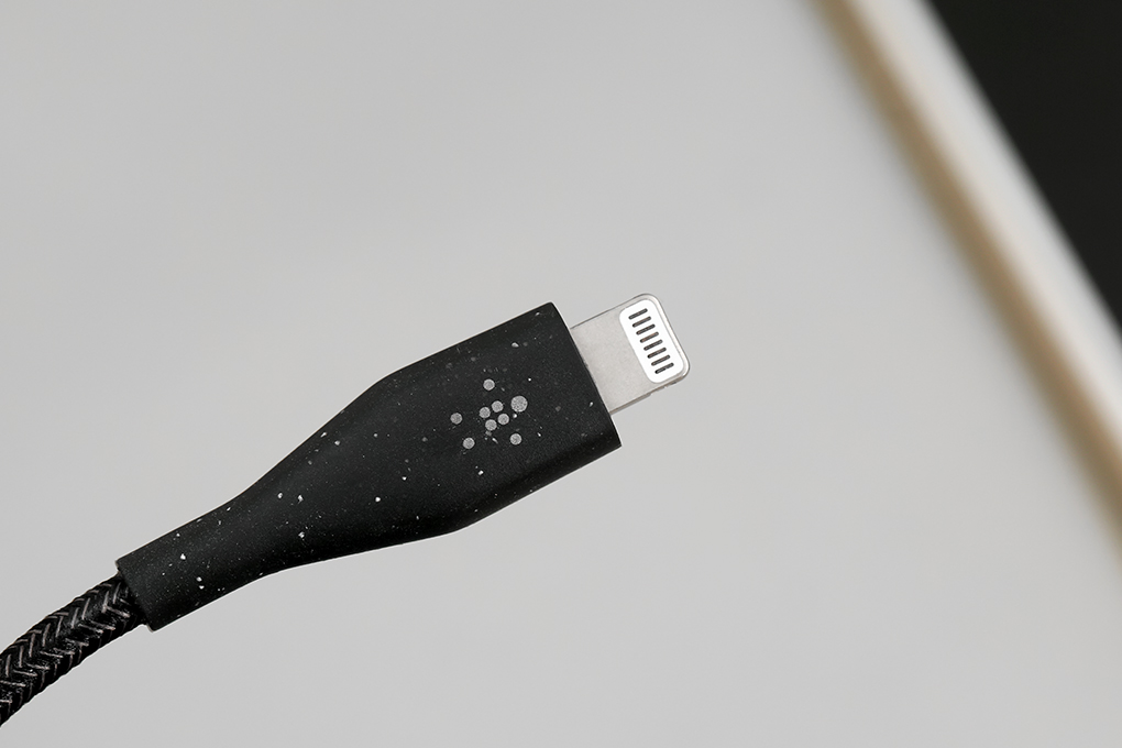 Cáp Type C - Lightning M1.2m Belklus tu