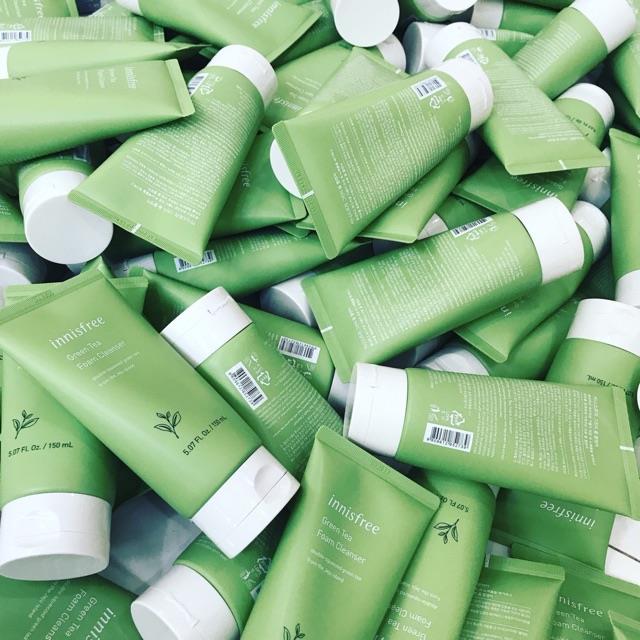 Sữa rửa mặt Innisfree Green Tea Cleansing Foam 150ml