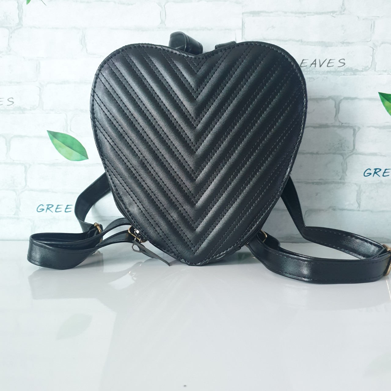 Balo Trái Tim Thủy Tiên