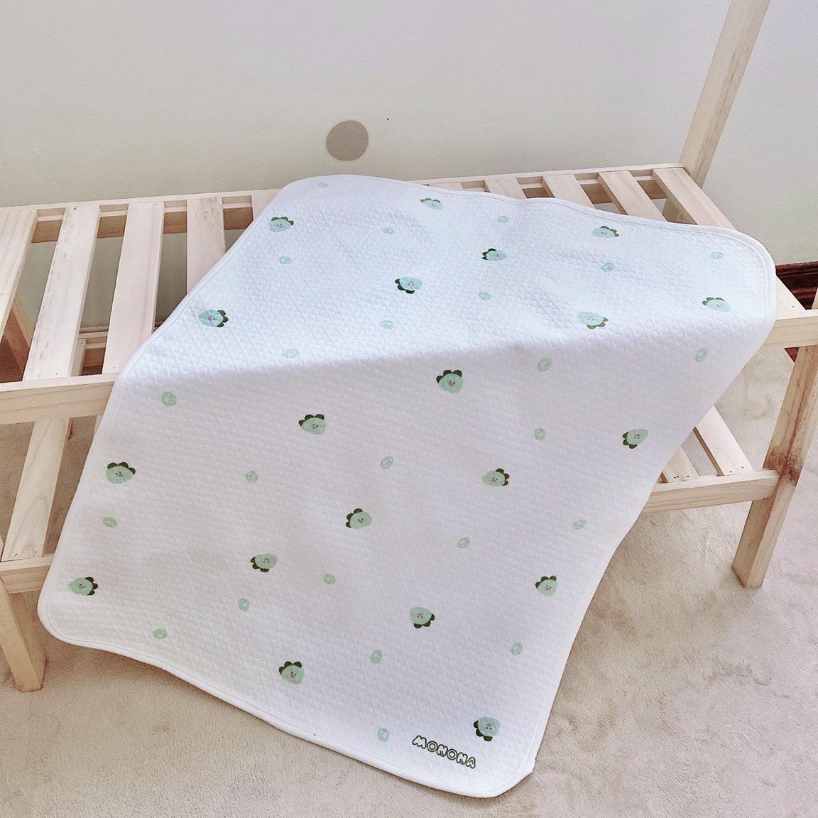 Lót chống thấm Monona thay bỉm cho bé