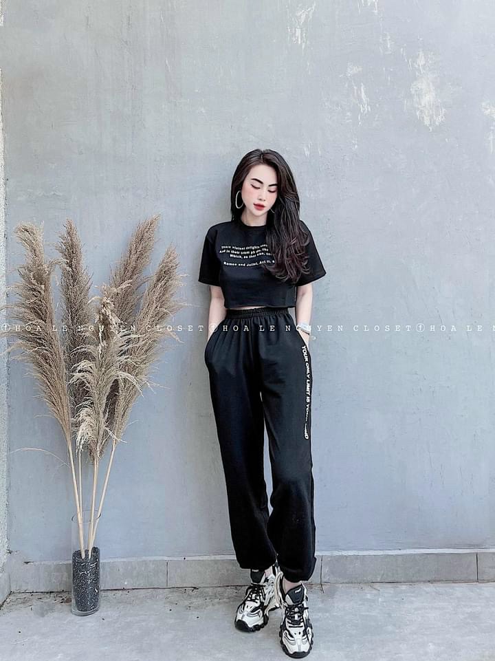 SÉT BỘ NỮ THỂ THAO DẠO PHỐ