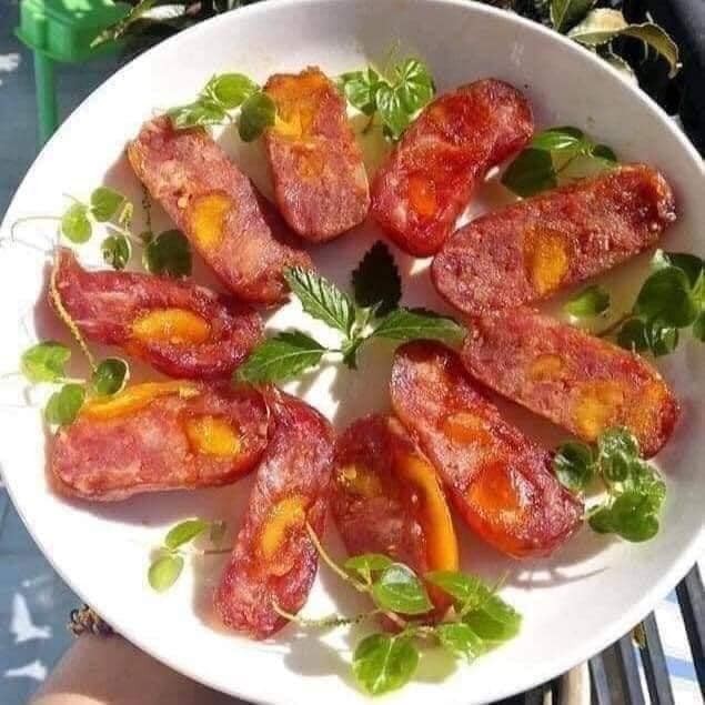 Lạp Xưởng Tươi Trứng Muối Minh Triết