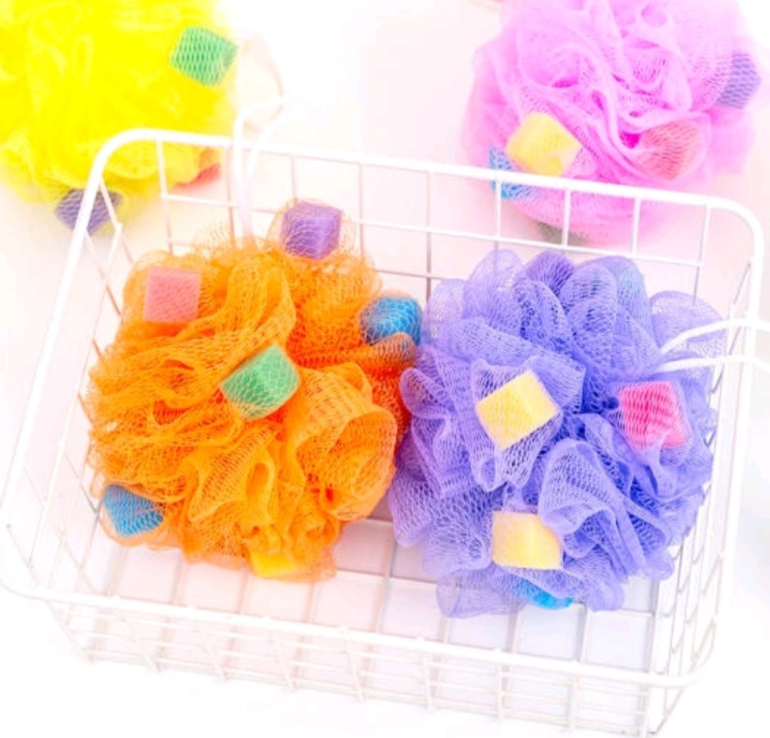 BÔNG TẮM CAO CẤP SIZE LƠN (GIAO MÀU NGẪU NHIÊN)