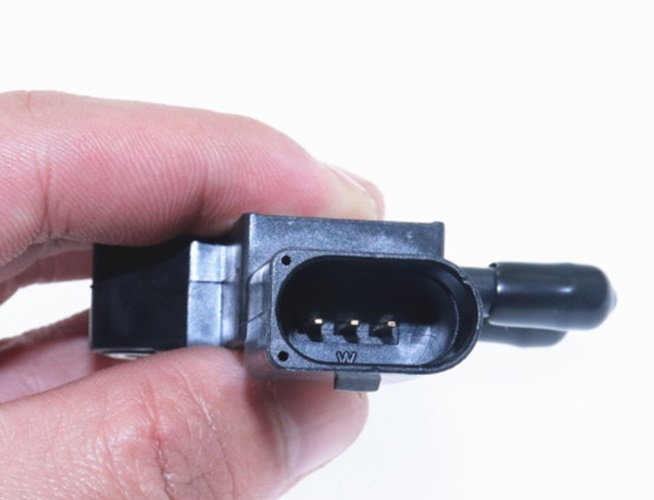 Cảm biến khí xả mã 1MPP2-6