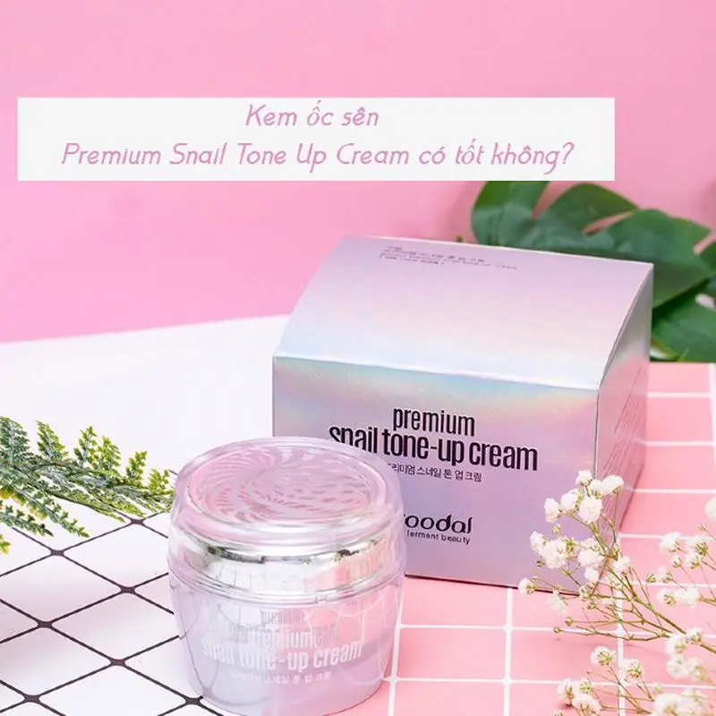 Kem Ốc Sên Dưỡng Trắng Goodal Premium Snail Tone Up Cream ( Mẫu Mới 2020 )
