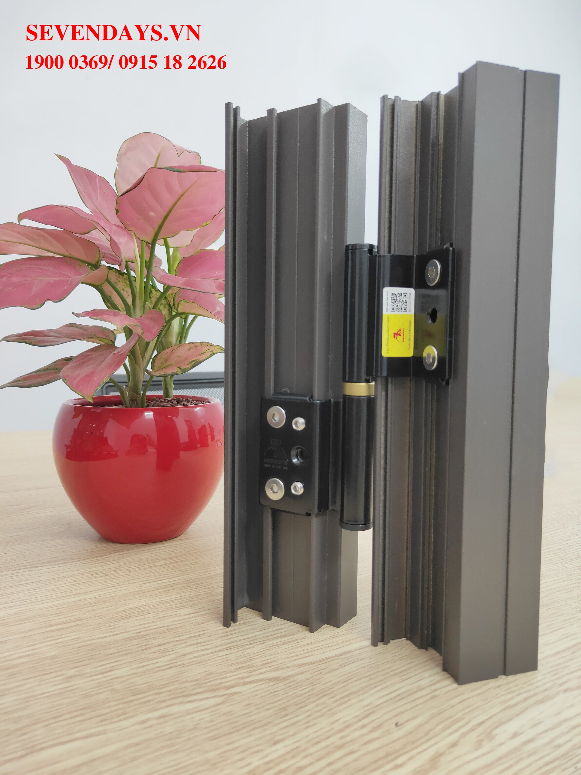 BẢN LỀ CỐI 3D 19 NỐI CÁNH | H113