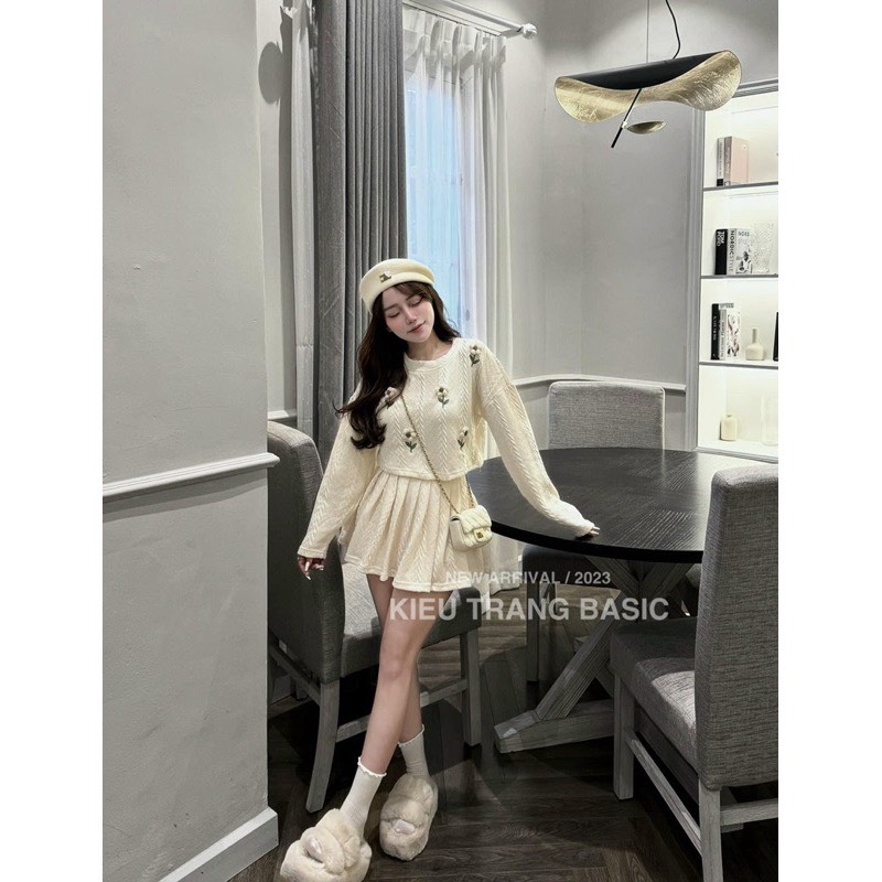 Sét áo len THÊU BÔNG HOA kèm chân 👗