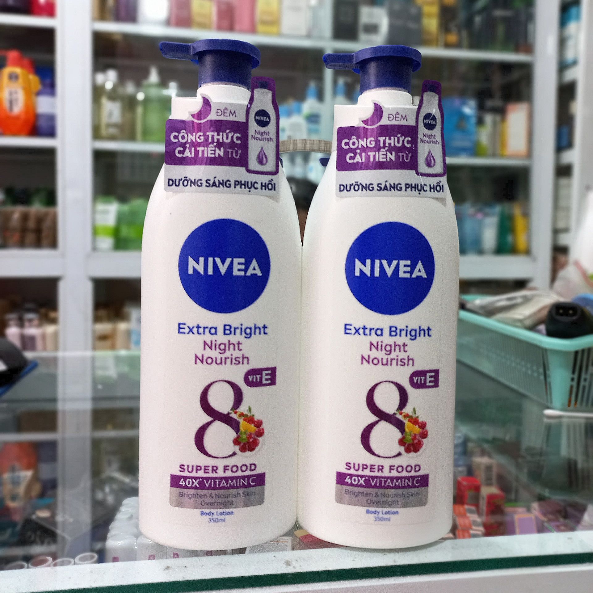 Sữa dưỡng thể Nivea Night White săn chắc da 350ml