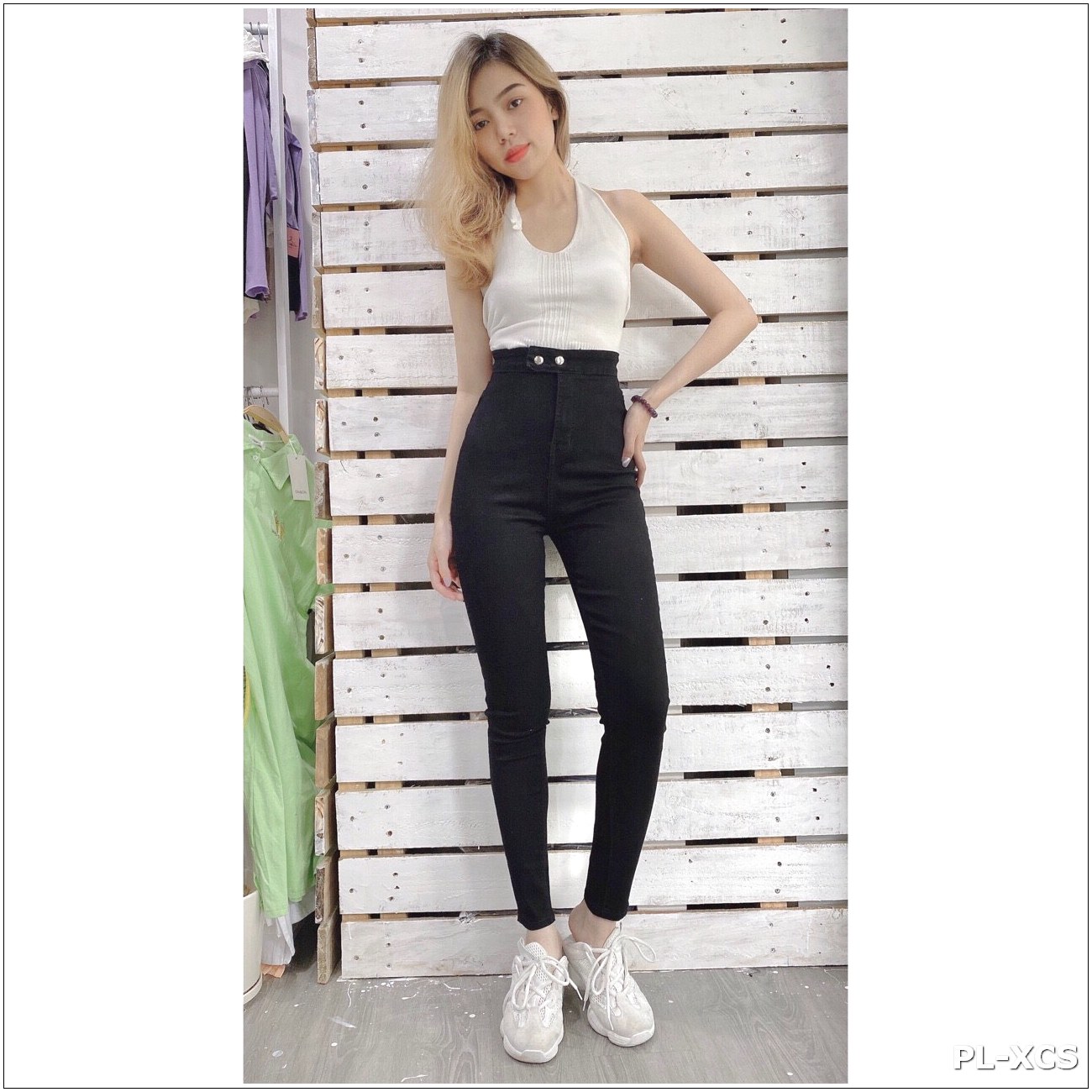 Quần Jean Nữ Lưng Cao ĐAI TRƠN HAI CÚC màu ĐEN siêu đẹp chất jean giãn tốt 16/1-S4/16