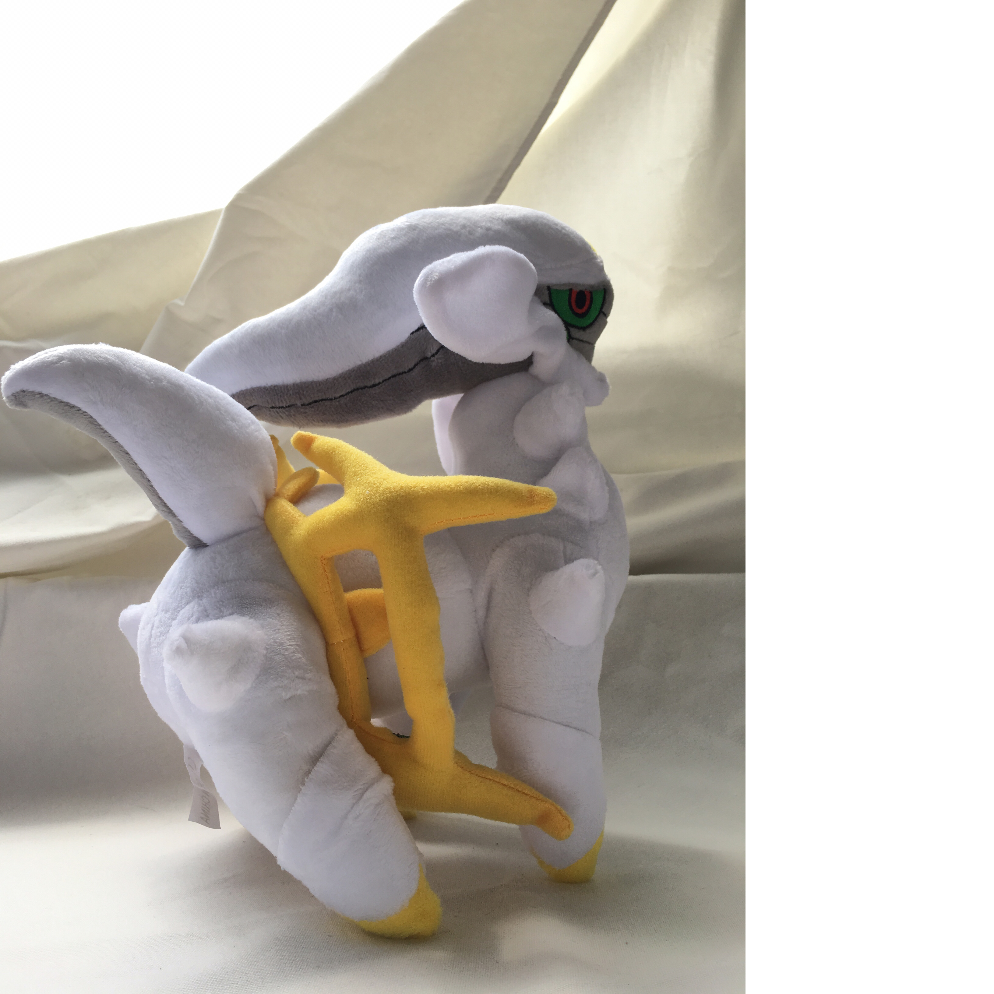 Gấu bông pokemon thần Arceus 30cm