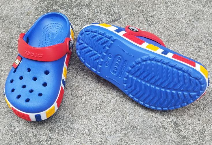 Sục nhựa Lego Crocs trẻ em (màu xanh dương)