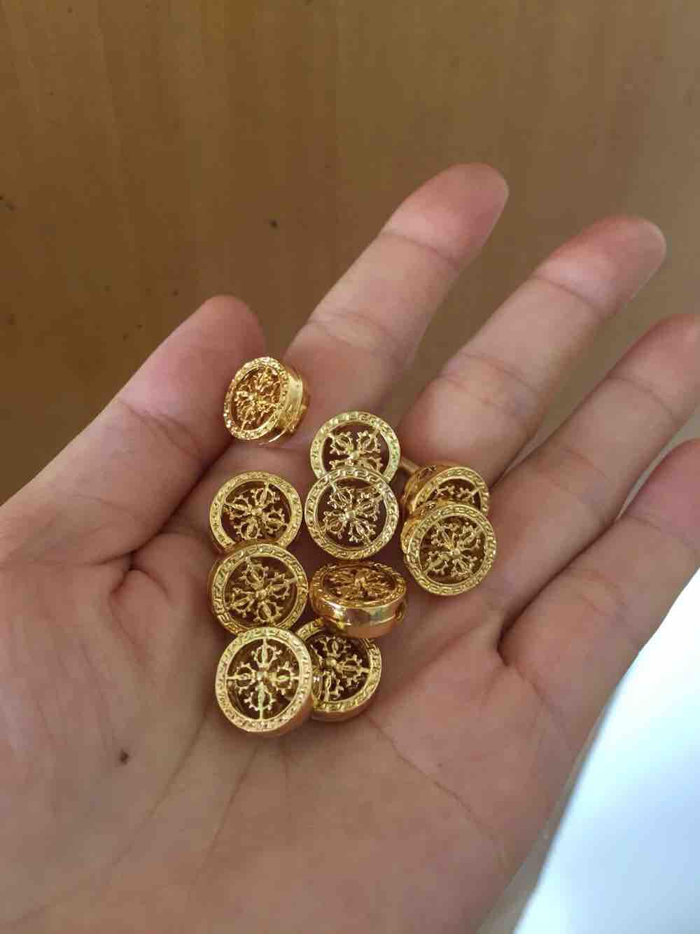 [HCM]Vòng tay chỉ đỏ bánh xe pháp luân