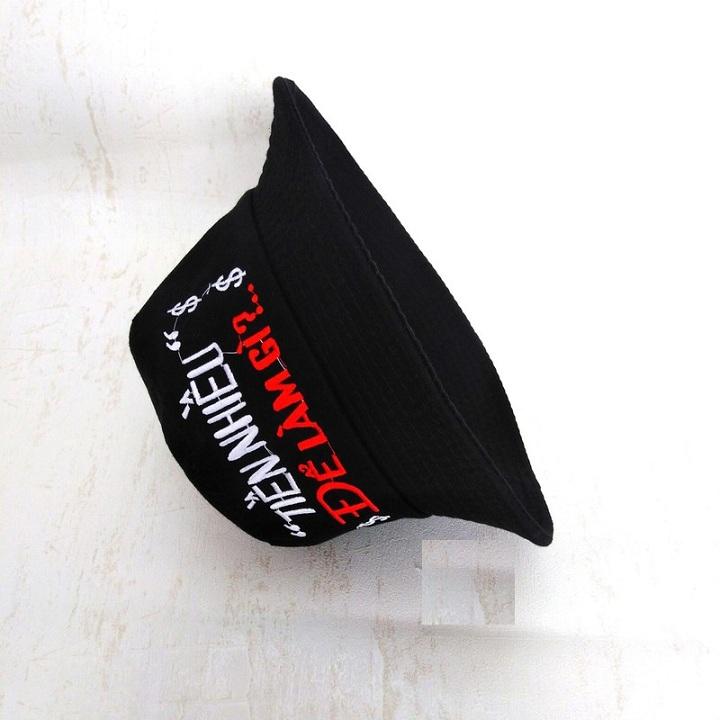 Mũ bucket đen thêu " Nhiều tiền để làm gì " - DMA store
