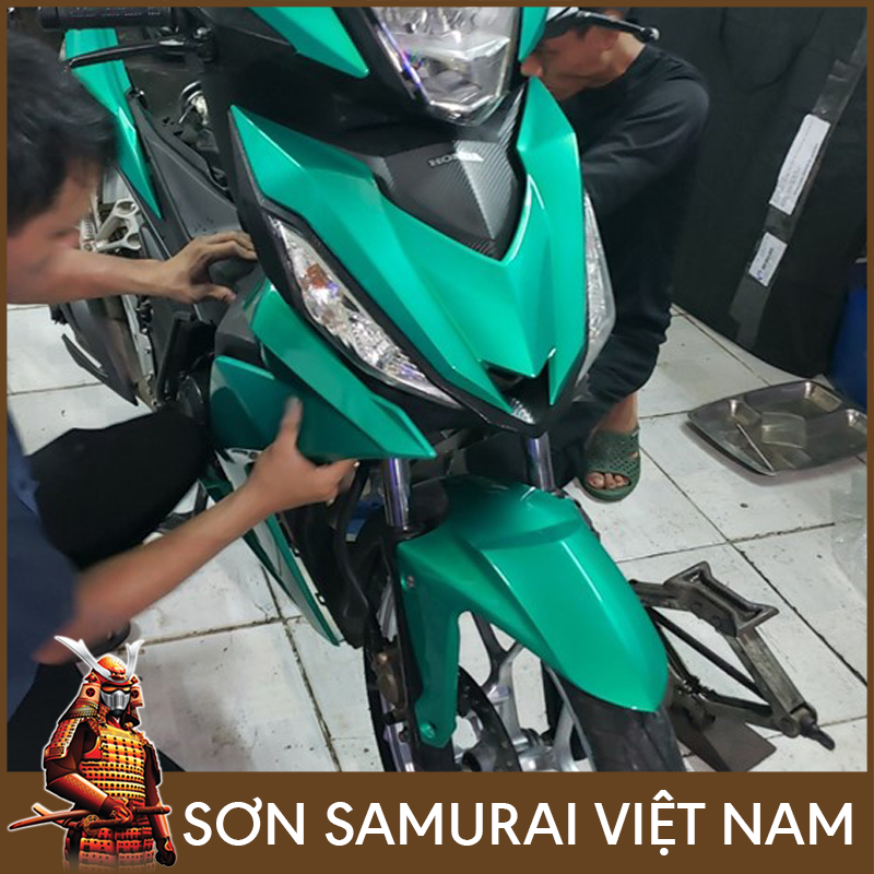 Chai sơn màu xanh candy y017 sơn samurai