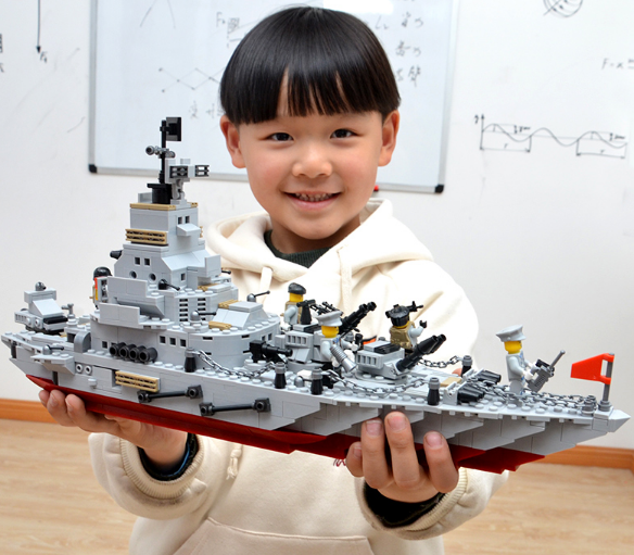 BỘ ĐỒ CHƠI XẾP HÌNH LEGO TÀU CHIẾN HẢI QUÂN 1000 MẢNH GHÉP