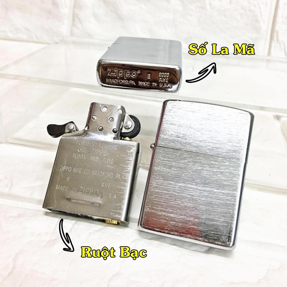 Hột Quẹt Bật Lửa Zippo U.S.A Số La Mã Bạc Xước( Có tem đỏ )
