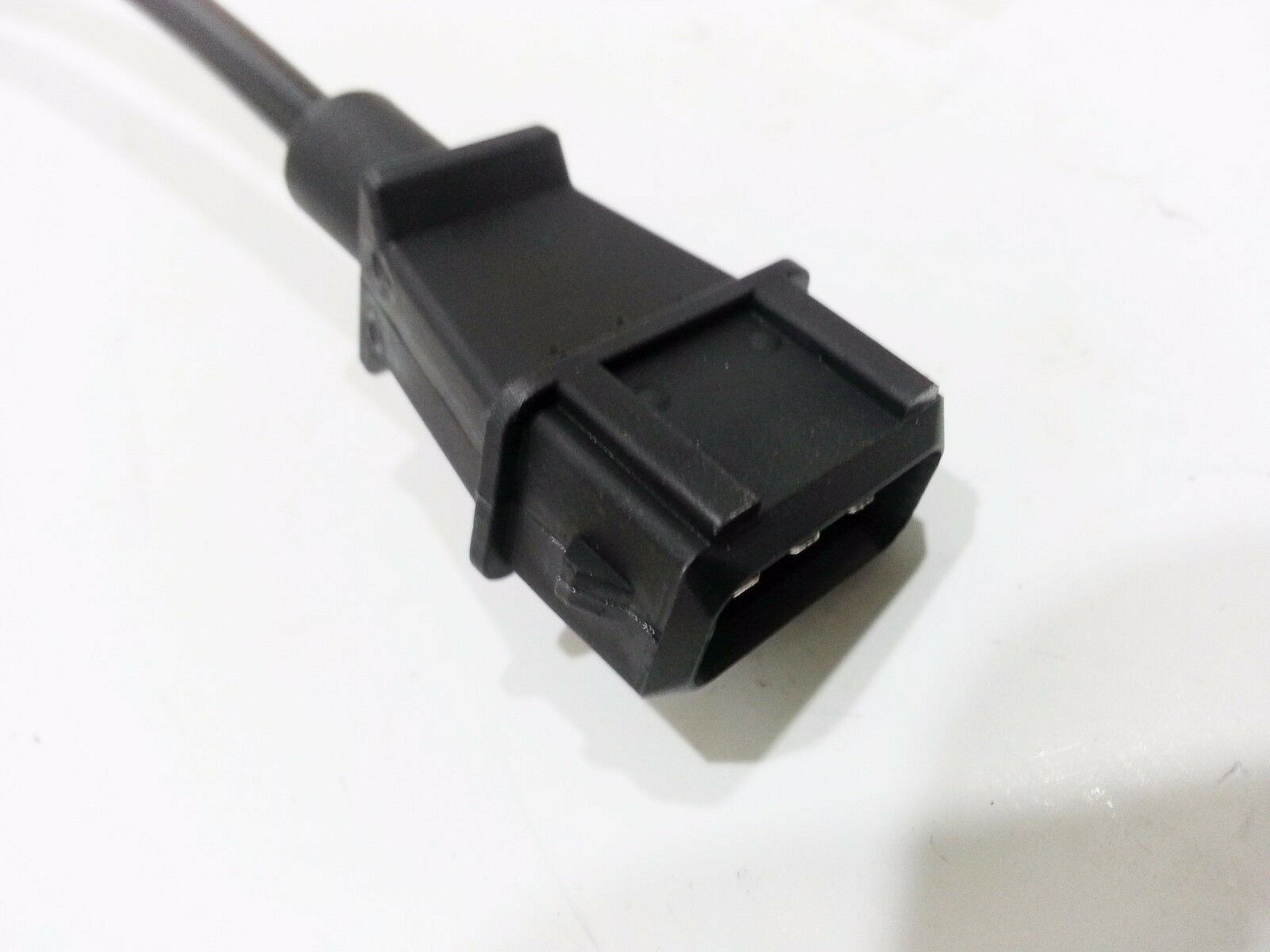 CẢM BIẾN TRỤC CƠ KIA BONGO 3
