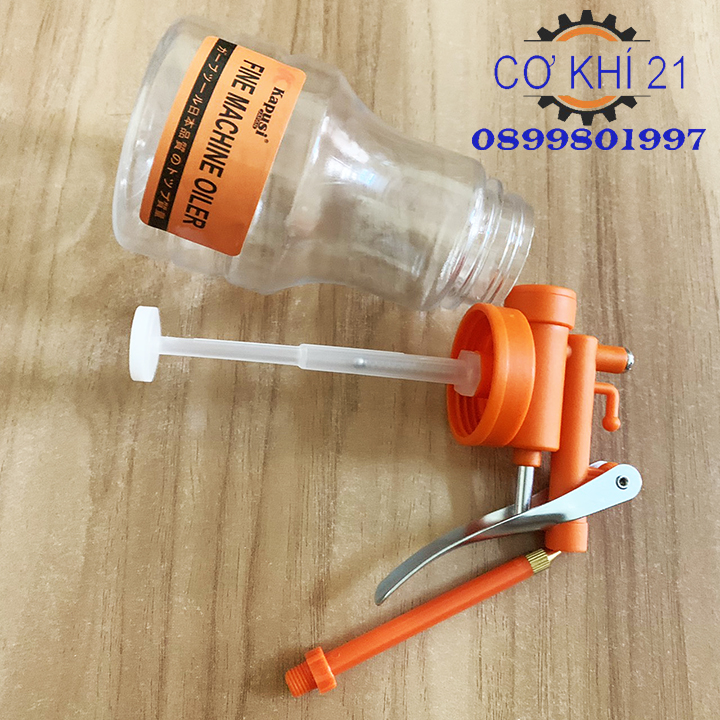 Bình bơm dầu nhớt ô tô xe máy