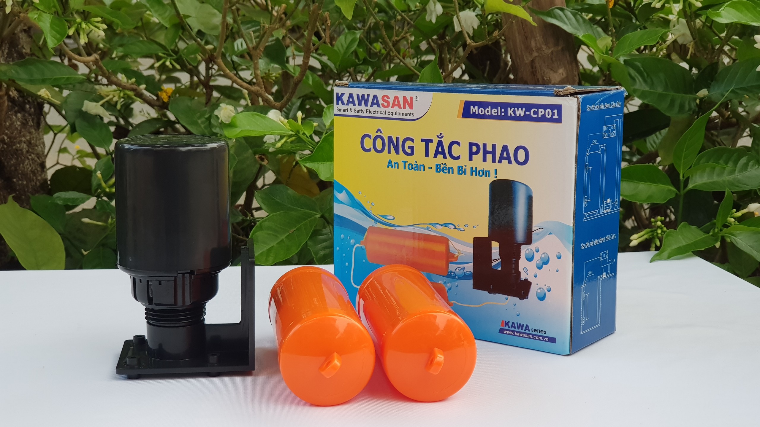 Công Tắc Phao Điều Khiển Bơm Nước CP01