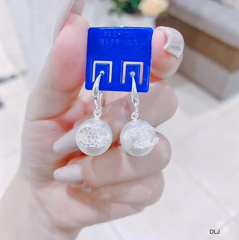 Bông tai bạc móc quả trai to