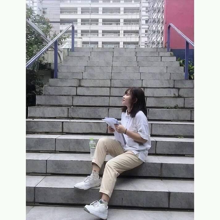 Quần kaki baggy nữ xoắn gấu