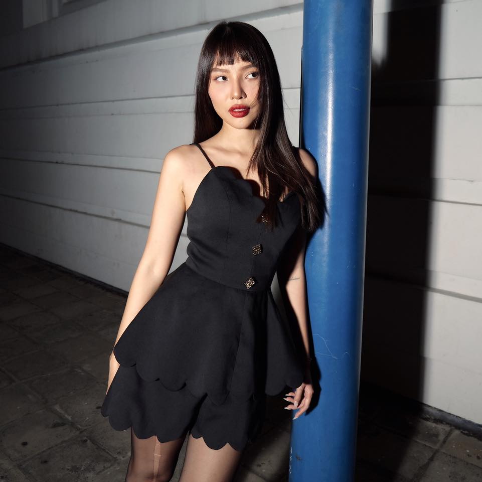 COCO SIN - Jumpsuit Đen Đính Nút